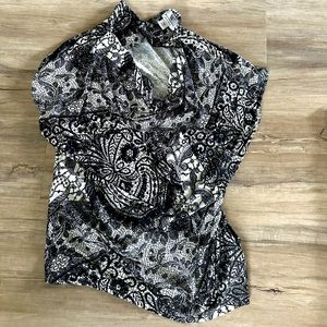 Simple Black and White work shirt